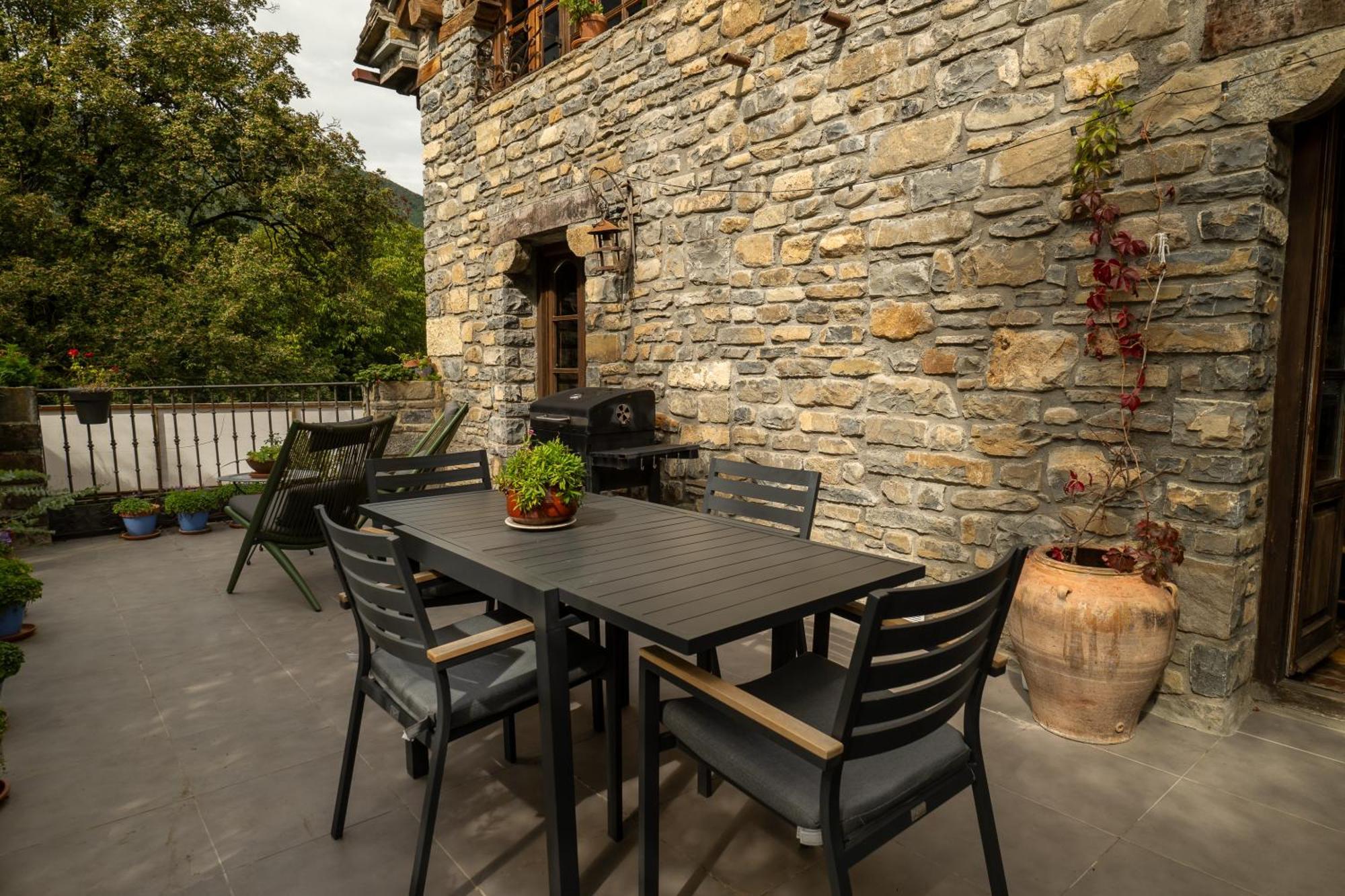 Sarvisé Casa Maria Berna 빌라 외부 사진